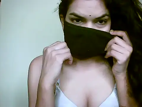 Snapshot of NEHA_RIKA chatting on 04-18-26, 12:47 NEHA RIKA online show from 04-18-26, 12:47