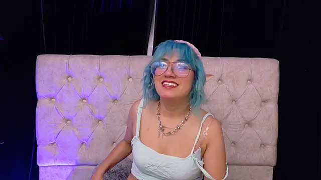 Snapshot of Zafiro_Kitsune chatting on 07-16-26, 03:56 Zafiro Kitsune online show from 07-16-26, 03:56