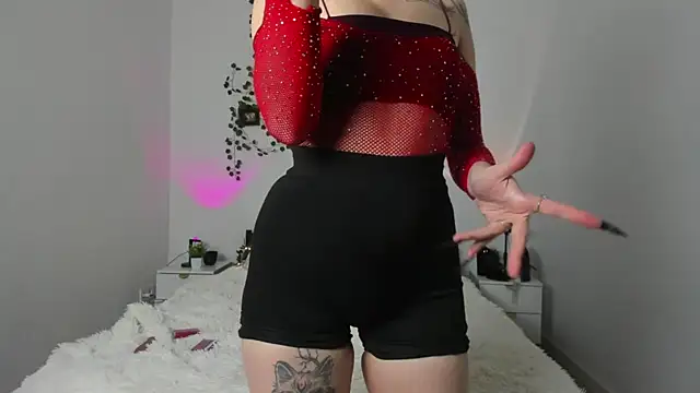 Snapshot of Alice_Mart chatting on 04-09-26, 09:31 Alice Mart online show from 04-09-26, 09:31