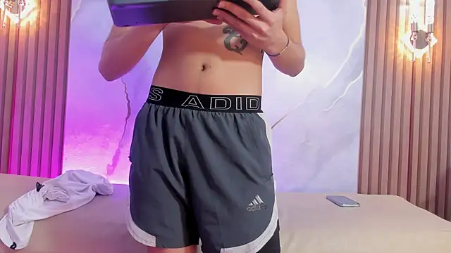 Snapshot of Ethanhot_os chatting on 04-06-26, 09:05 Ethanhot os online show from 04-06-26, 09:05