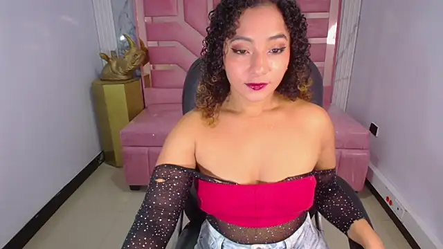 Brittany ch online show from 04-13-26, 07:52