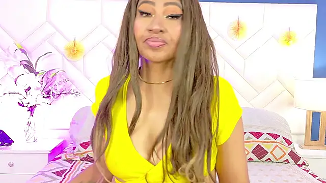 Kiara Parker  online show from 06-27-26, 02:44