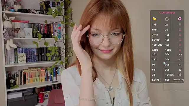 Snapshot of Lilyrin chatting on 05-19-26, 08:15 Lilyrin online show from 05-19-26, 08:15
