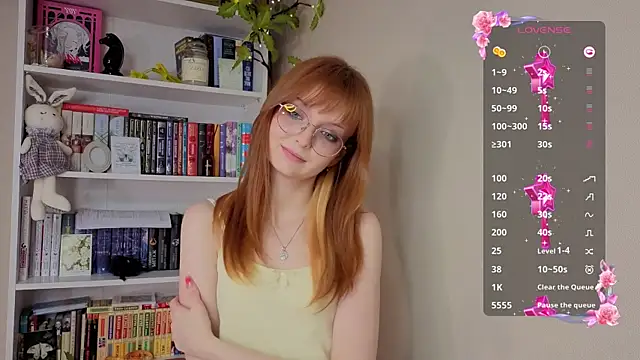 Snapshot of Lilyrin chatting on 06-11-26, 07:34 Lilyrin online show from 06-11-26, 07:34