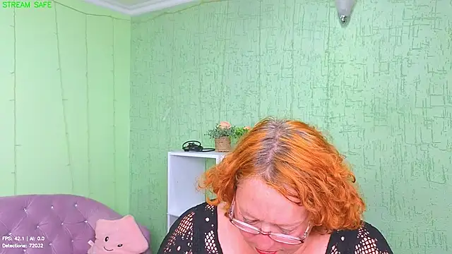 Fara Flutte online show from 07-17-26, 10:33