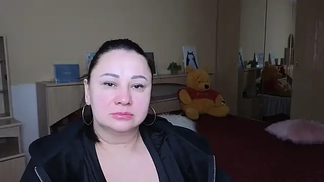 Mia Misteryy online show from 04-14-26, 06:08