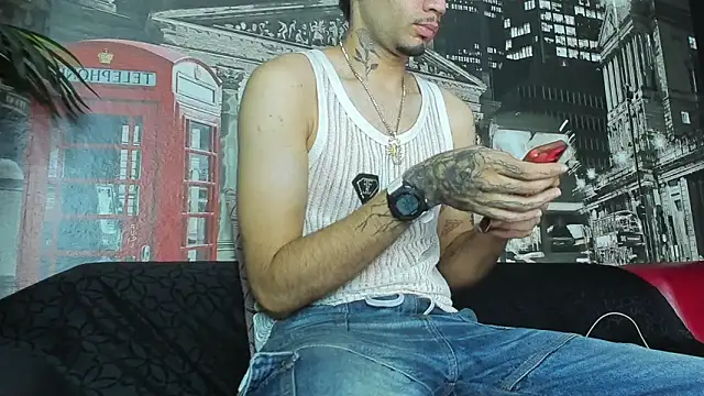 Daniel huge22 online show from 06-19-26, 02:21