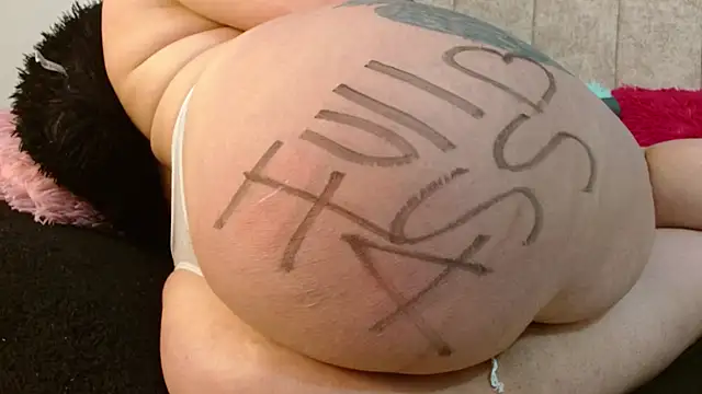 Melanie Slut nasty online show from 05-06-26, 09:09