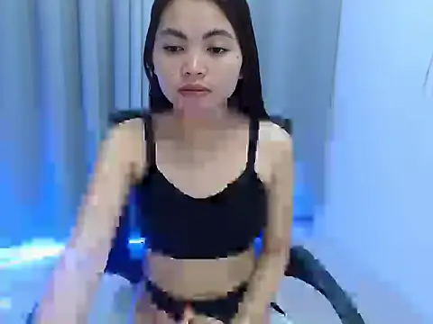 petitegirl123 online show from 05-25-26, 03:51