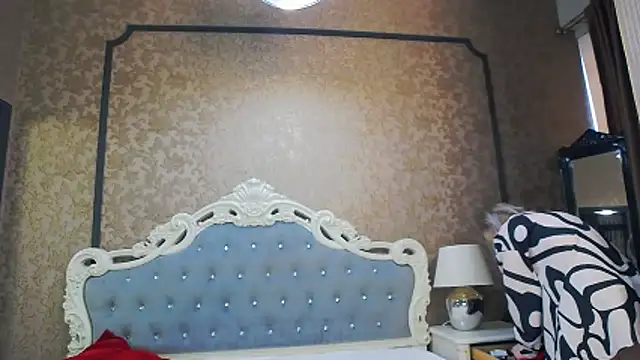 Snapshot of Ivy_Quin chatting on 06-05-26, 04:30 Ivy Quin online show from 06-05-26, 04:30