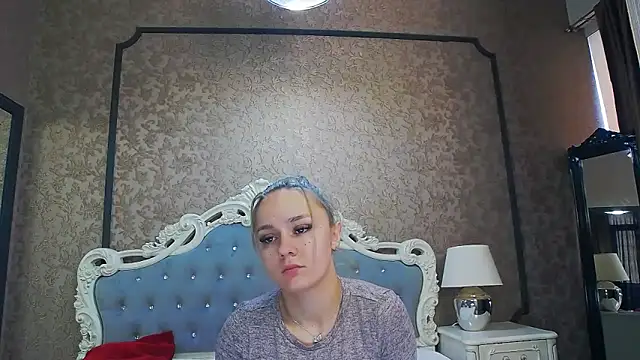 Snapshot of Ivy_Quin chatting on 06-06-26, 05:12 Ivy Quin online show from 06-06-26, 05:12