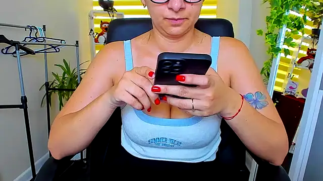 Tianniaa online show from 06-23-26, 07:39