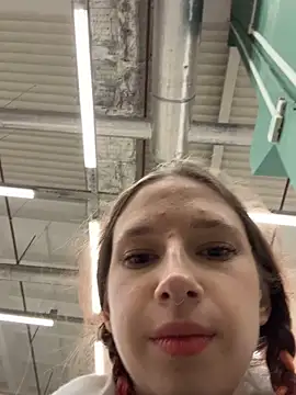 Snapshot of michelle_lovique chatting on 04-09-26, 08:09 michelle lovique online show from 04-09-26, 08:09