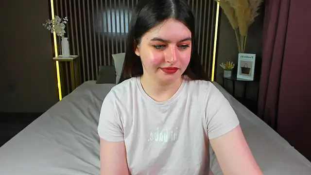 Margaret  Moon online show from 05-15-26, 08:10