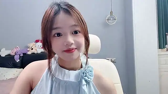 Lilababy00 online show from 05-15-26, 03:13
