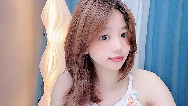 Lilababy00 online show from 06-25-26, 04:56