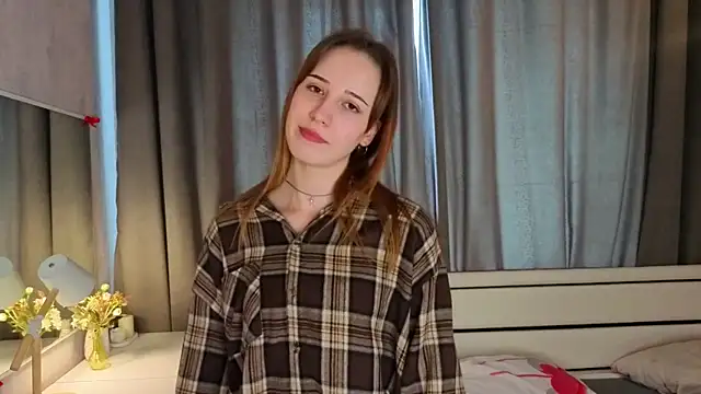 MitsuePostel online show from 04-24-26, 05:43