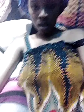 Snapshot of issabelaluna chatting on 04-07-26, 03:45 issabelaluna online show from 04-07-26, 03:45