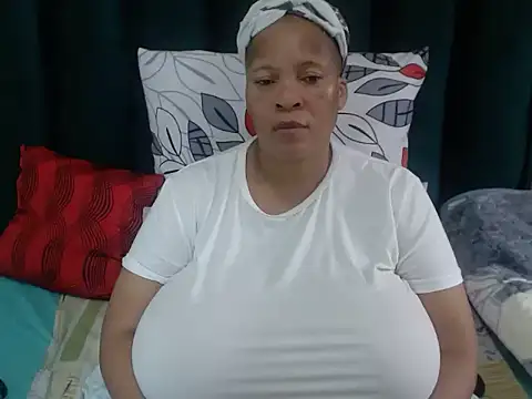 CaramelMelons78 online show from 04-24-26, 08:17