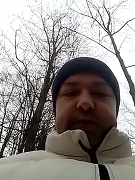 Luceriusbigass online show from 12-22-25, 11:40