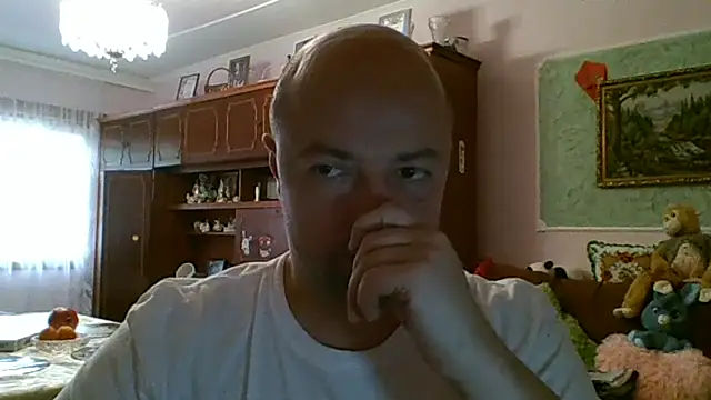 Luceriusbigass online show from 07-04-26, 03:18