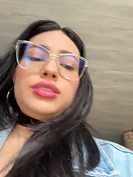 VioletRousee online show from 07-20-26, 02:41