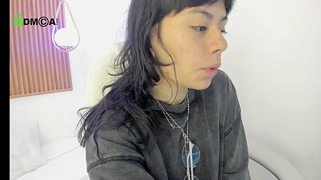 Snapshot of ghostmila chatting on 05-07-26, 01:49 ghostmila online show from 05-07-26, 01:49