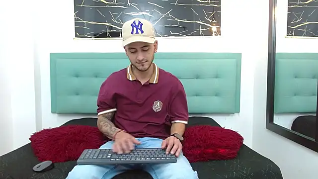 PowerLustX online show from 05-12-26, 03:58