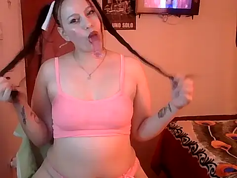 Keyangels online show from 04-13-26, 05:40