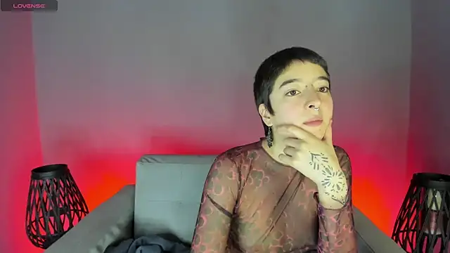 Snapshot of Atheena__ chatting on 06-20-26, 12:30 Atheena online show from 06-20-26, 12:30