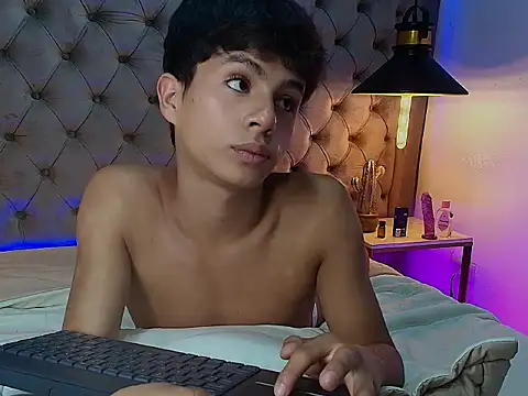 saintDangelo online show from 05-11-26, 04:04