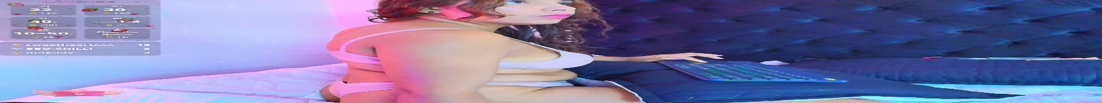 Snapshot of Alina_Marks chatting on 04-08-26, 04:29 Alina Marks online show from 04-08-26, 04:29