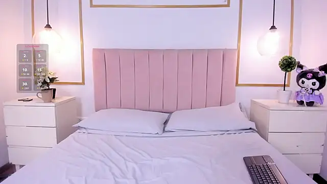 Snapshot of NixShadow chatting on 04-08-26, 11:05 NixShadow online show from 04-08-26, 11:05