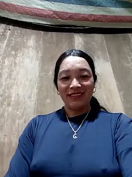 Snapshot of vanlucky2 chatting on 06-06-26, 12:10 vanlucky2 online show from 06-06-26, 12:10