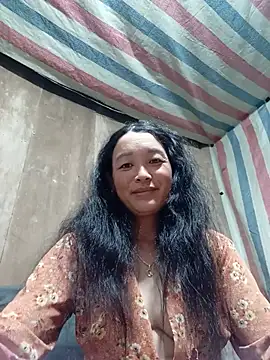 Snapshot of vanlucky2 chatting on 07-17-26, 03:02 vanlucky2 online show from 07-17-26, 03:02