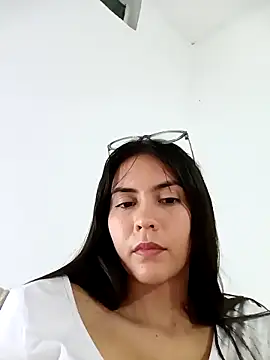 Snapshot of Blancabella chatting on 04-08-26, 08:14 Blancabella online show from 04-08-26, 08:14