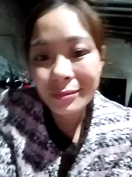 Snapshot of mia0033 chatting on 04-23-26, 11:09 mia0033 online show from 04-23-26, 11:09