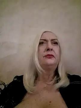 Julia20X online show from 05-01-26, 06:23