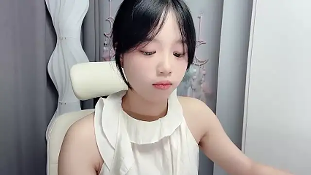 Xiaoqing00 online show from 06-02-26, 04:36