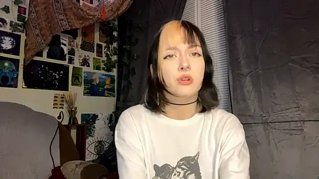 AllegraStaffieri online show from 04-08-26, 09:15