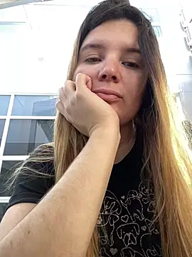 amelia 16 online show from 06-19-26, 07:39