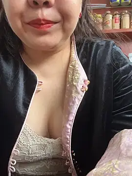 yhan1314 online show from 04-21-26, 02:51