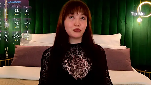 Snapshot of YunaStorm chatting on 04-08-26, 06:41 YunaStorm online show from 04-08-26, 06:41