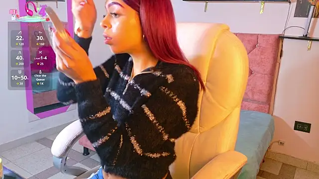 Snapshot of VelinaHoney chatting on 06-12-26, 12:59 VelinaHoney online show from 06-12-26, 12:59