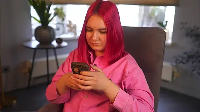 Snapshot of LindyMekee chatting on 04-09-26, 04:12 LindyMekee online show from 04-09-26, 04:12