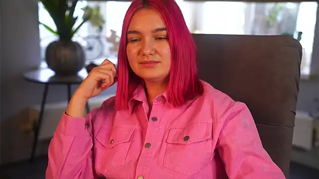 Snapshot of LindyMekee chatting on 04-09-26, 06:19 LindyMekee online show from 04-09-26, 06:19