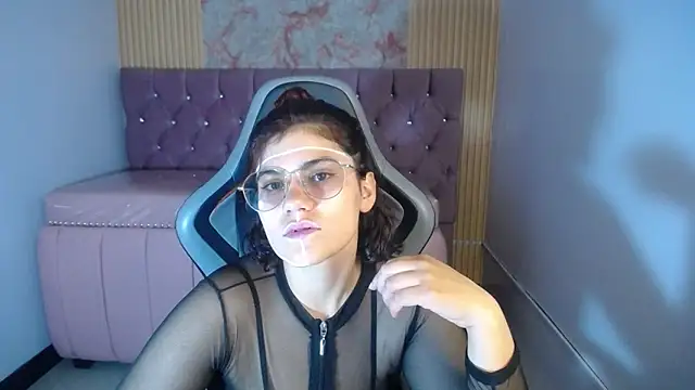 Scarlett jhonson ch online show from 05-08-26, 07:41