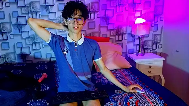 Twink Sebas7 online show from 04-23-26, 12:29