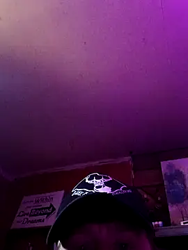 Snapshot of lillighter chatting on 04-08-26, 08:20 lillighter online show from 04-08-26, 08:20