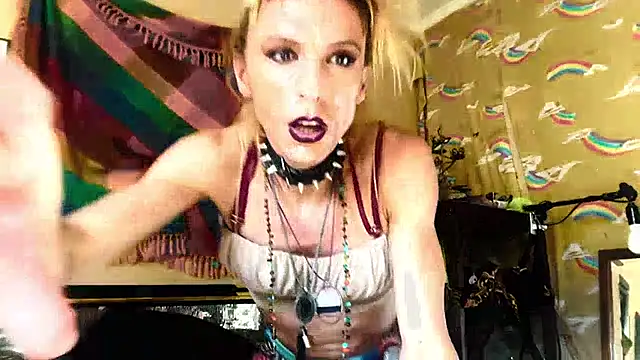 Snapshot of TgirlBrat chatting on 08-04-26, 12:25 TgirlBrat online show from 08-04-26, 12:25